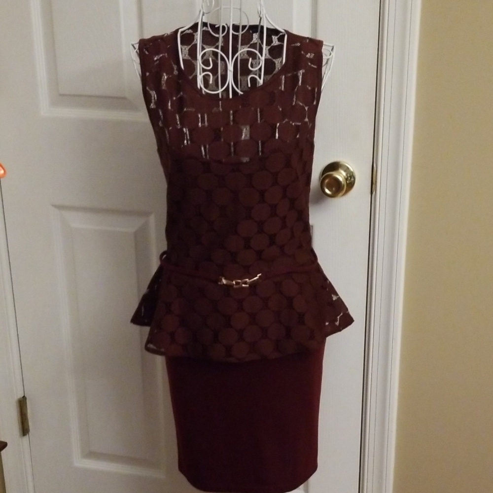 Adorable burgundy dress